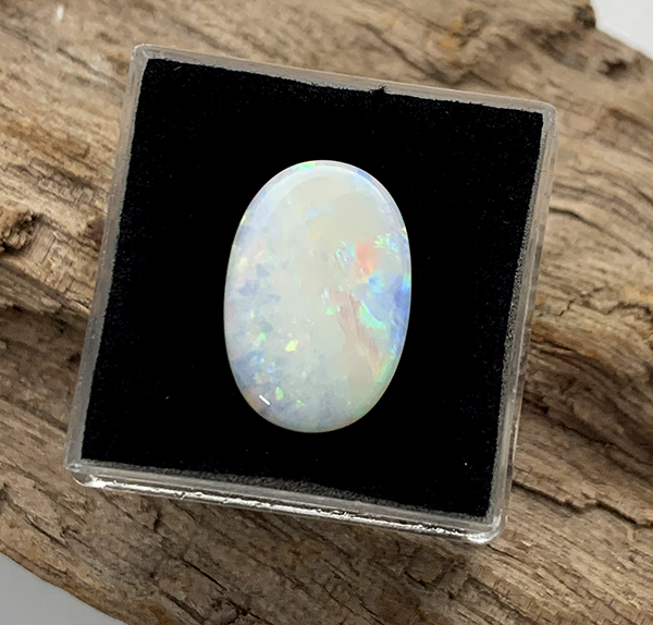 Coober Pedy Opal Oval Cabochon 16.6×11.3mm – Langford Gems