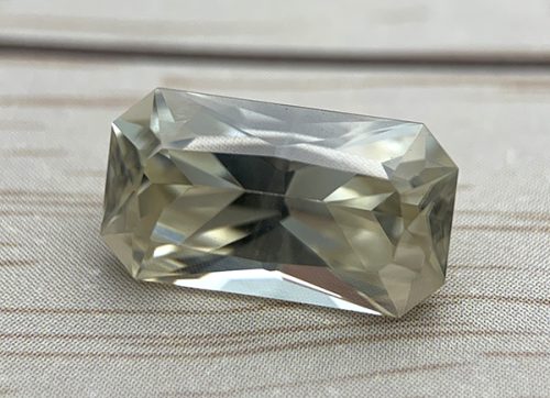 Australian Zircon Pale Champagne Radiant 4.36 carats